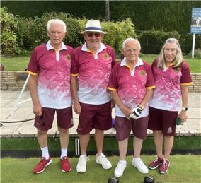 A CLOSE FINAL IN CLUB FOURS