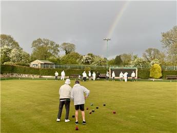 Rainbow doesn't stop play!