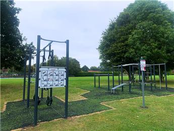 New Outdoor Gym Equipment at Aston Clinton Park