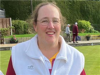 CLOSE RUN IN COUNTY MIXED TOP CLUB