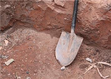 Archaeological Dig in Knockin