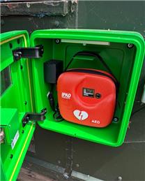 New Defibrillator @ Shop on the Green