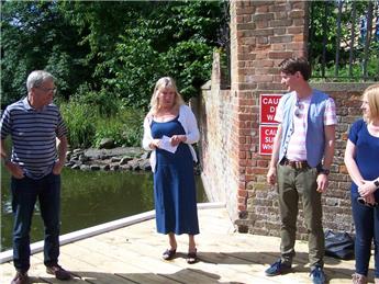 Bredgar Pond Decking 2016