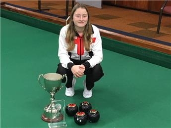 NICOLE WINS WORLD JUNIOR TITLE